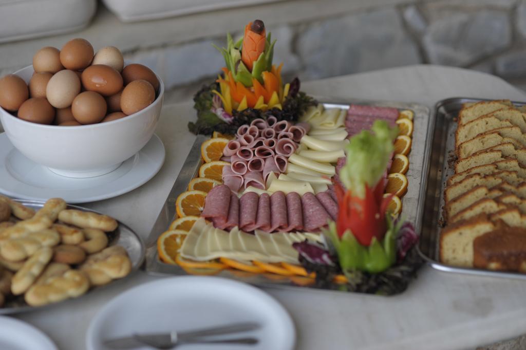 Galatis Beach Hotel Alikí Dış mekan fotoğraf